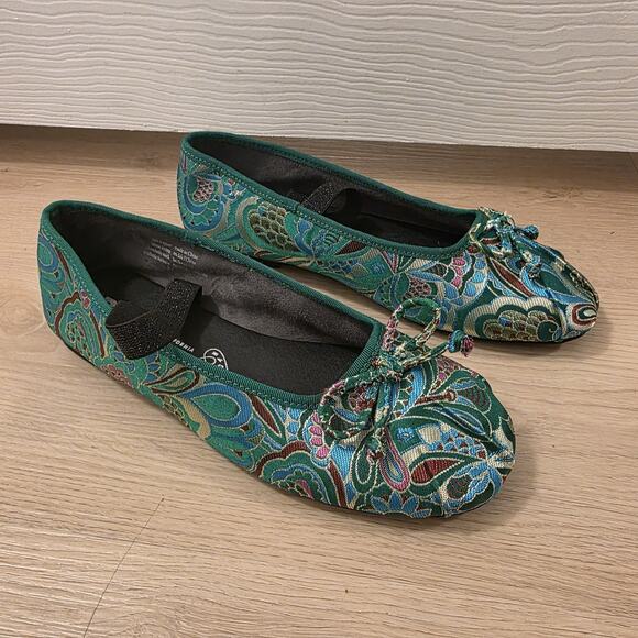 BC Footwear Anthropologie Green Mary Jane Somebody New Ballet Flats Size 7 - Picture 3 of 10